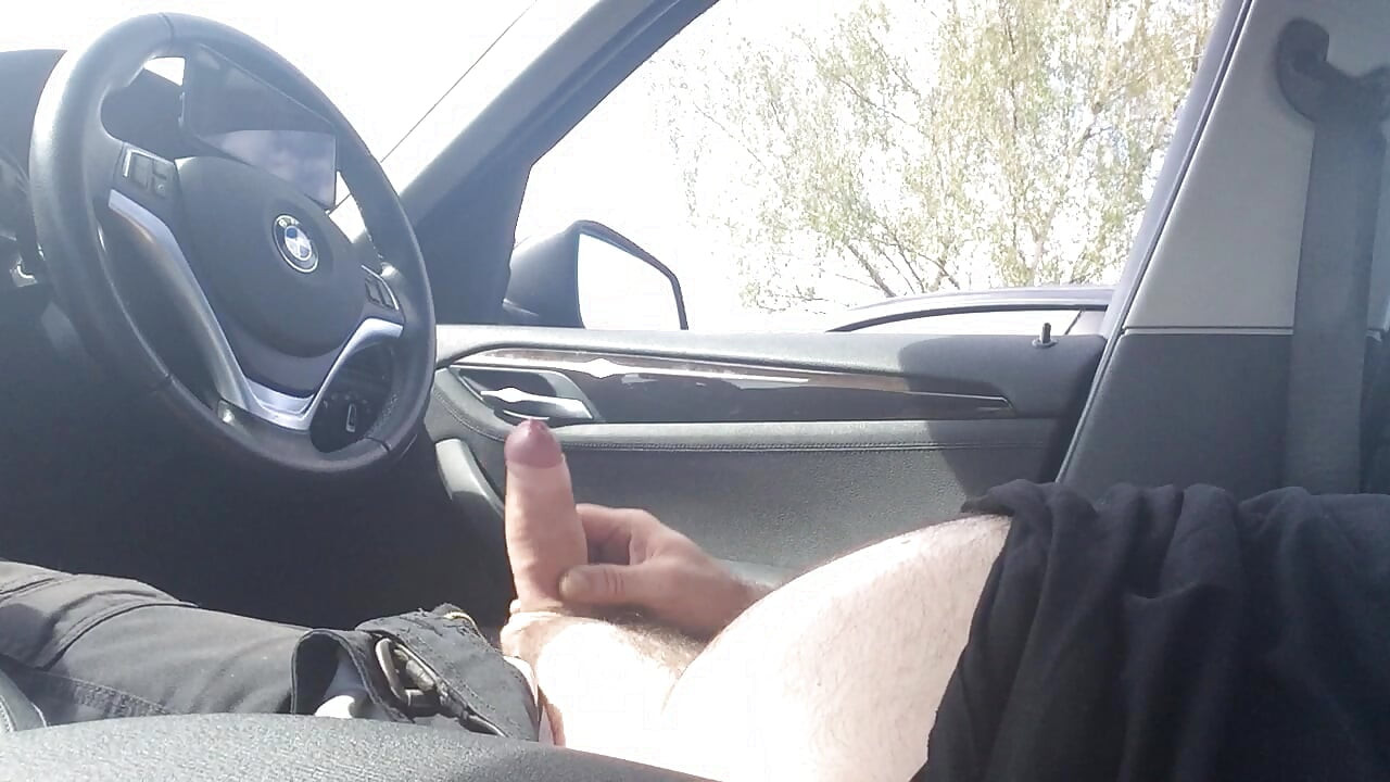 Wank in Tesco car park
