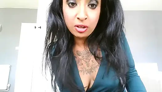 Orta yaşlı seksi kadın göğüslerime boşalmak için 31 talimatı!