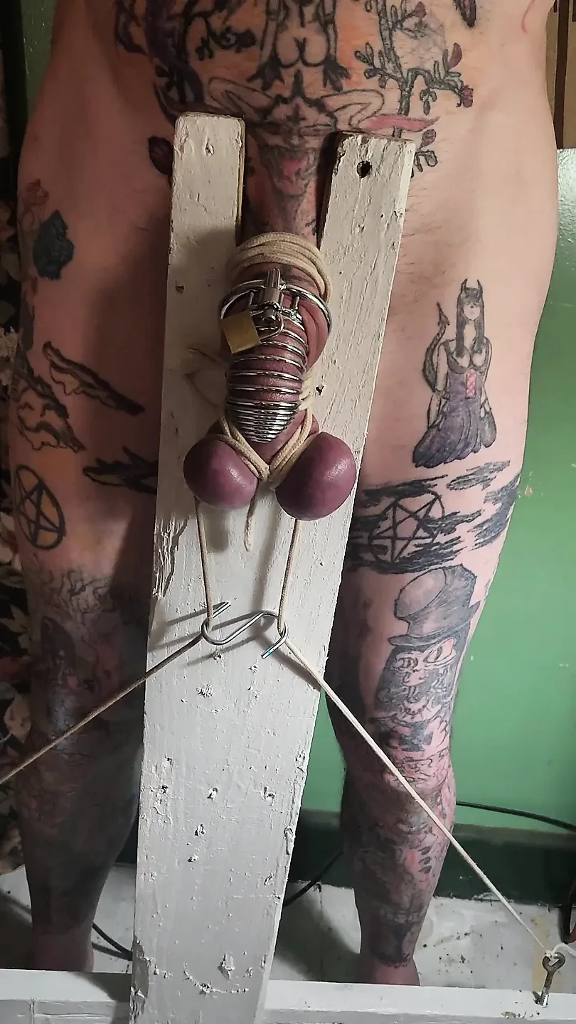 Goode Girl Unholy Crucifix Ballbusting Pt3