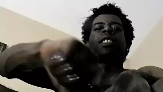Pump porn video – Hung black dude Jay pumps a load of cum