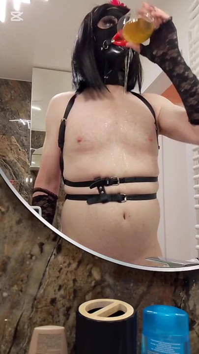 Latex Mask Piss Slut | Clip 1