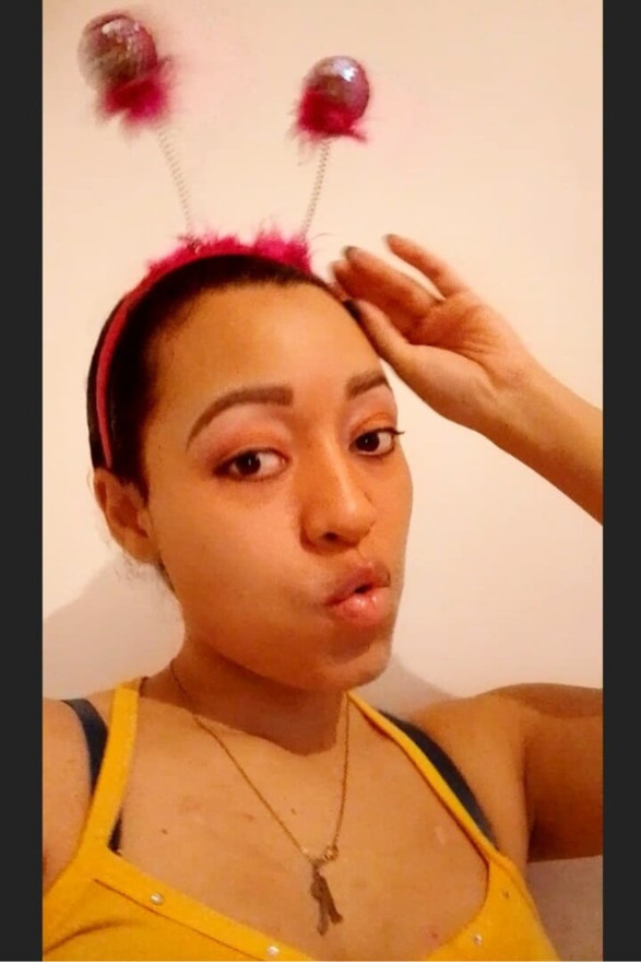 Latina cheerleader babe greets her fans, watch all her videos if you want something personalized or to have your name on one