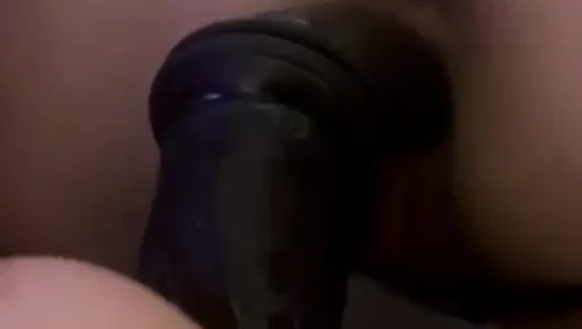 Ich liebe es, schwanz zu lutschen, die peitsche zu nehmen, schwanz zu nehmen