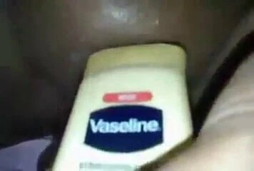 Cream dala gahanne(sahani nangi)