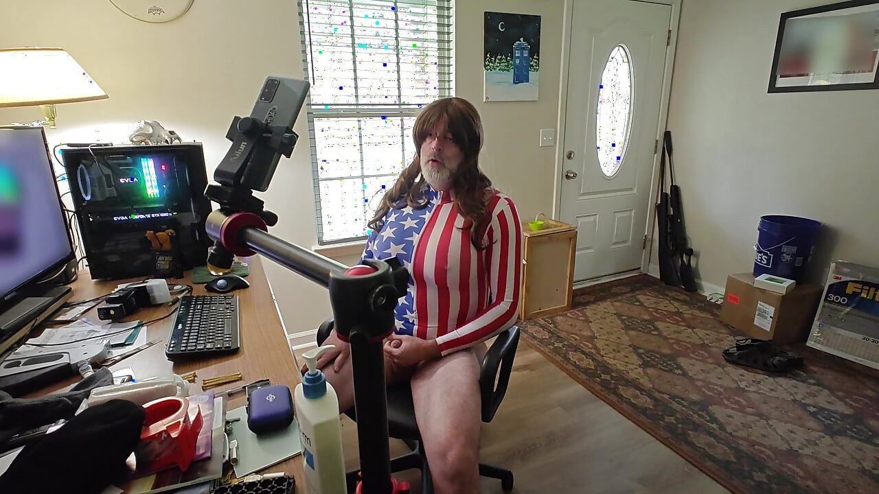 Live Cam Show Behind the Scenes