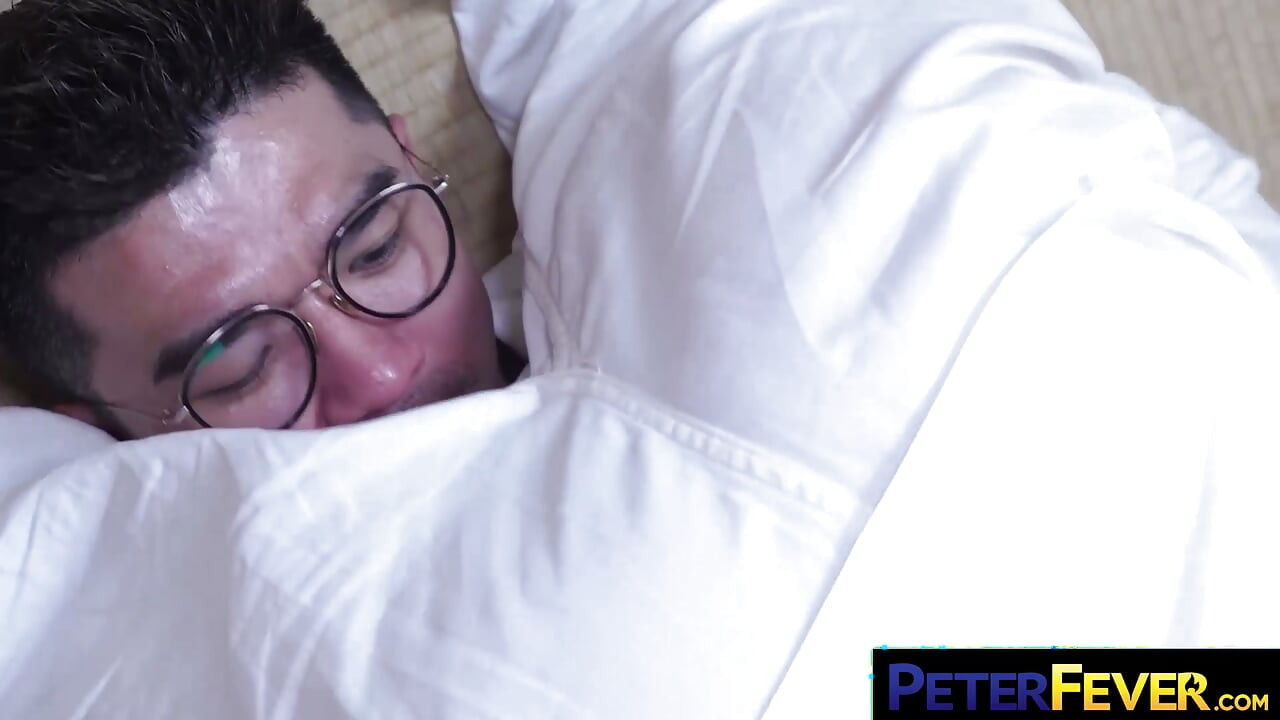 PETERFEVER 유도 마스터 히로야가 다니엘 장을 유혹해서 생으로 박는다