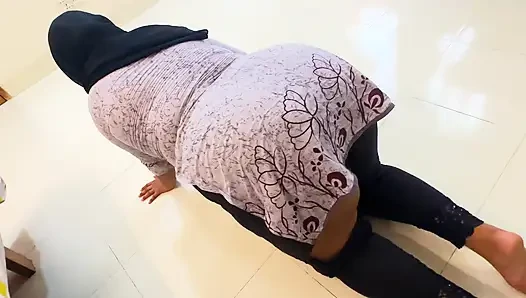 19yo Big Ass and Big Tits BBW Hot Maid Fucked by Owner While She Cleaning Room - Ep-2