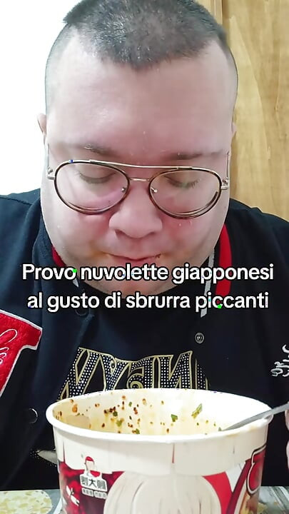 Tik tok master eats