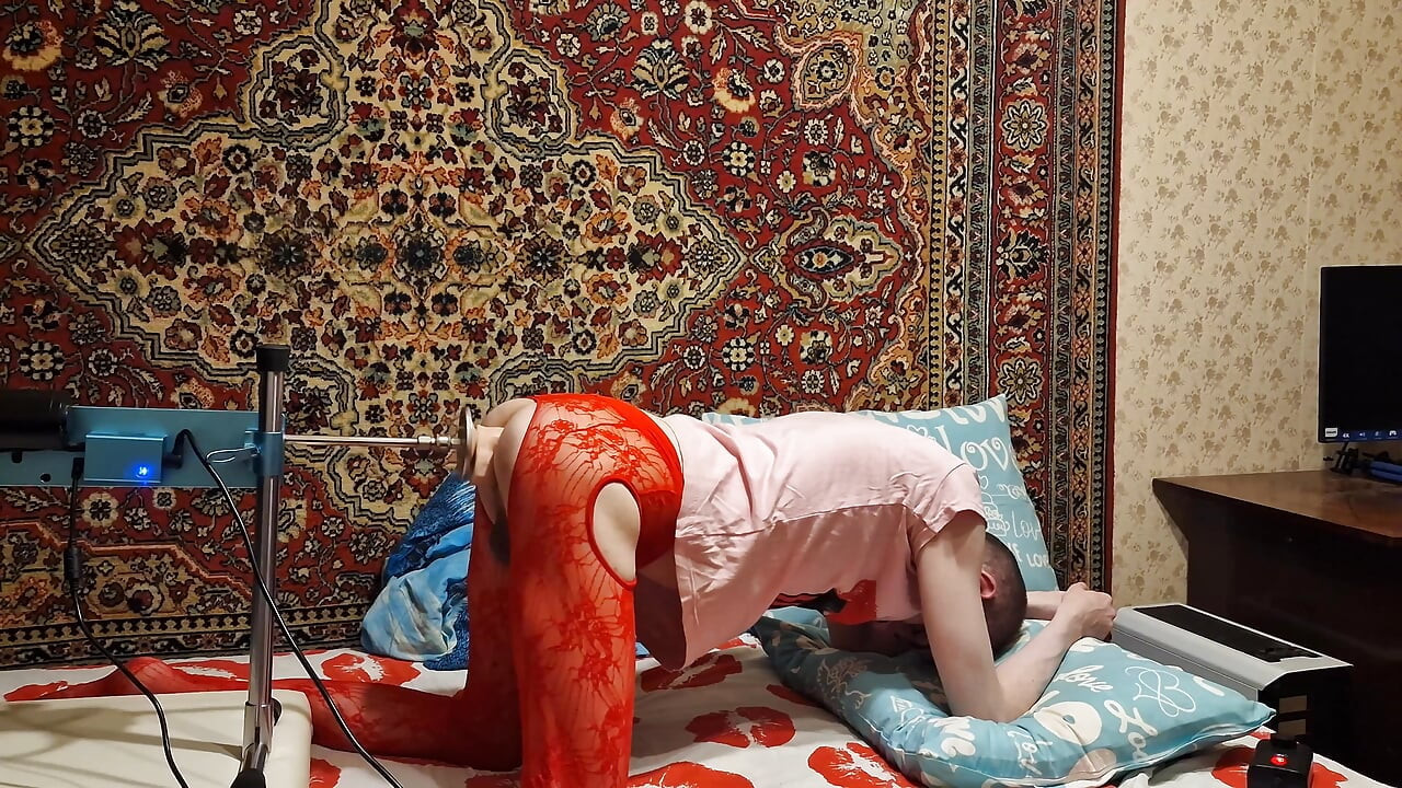Sasha Earth sissy Crossdresser homemade amateur anal Fucking Machine