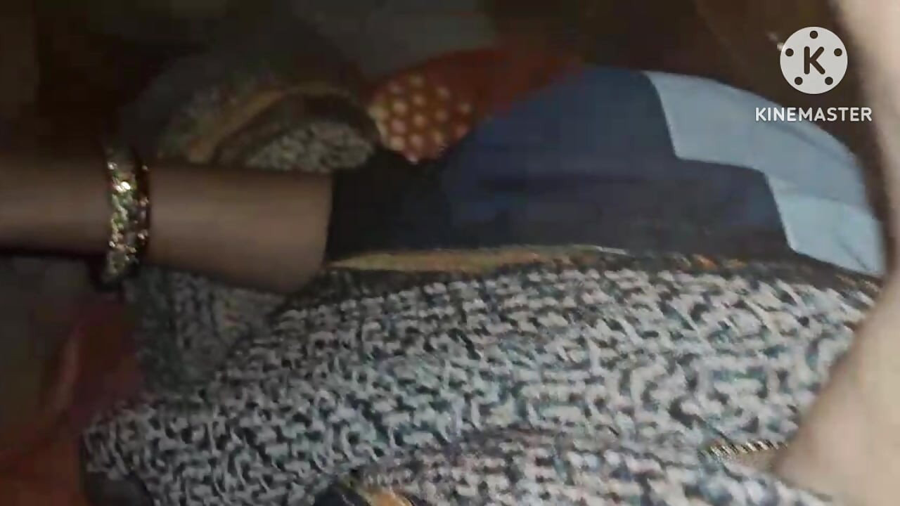 Tintin put water in sister-in-law's mouth