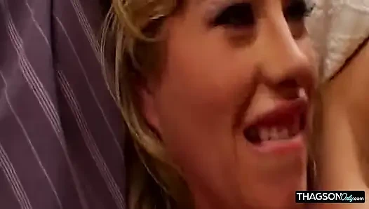 Genişleyen anal sarkma azdırma - rosebud ıslak sızdırıyor