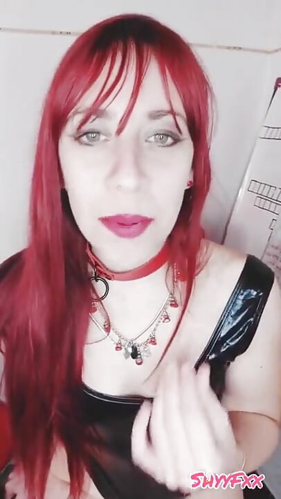Shyyfxx relato flash de experiencias bizarras en el telo pte 1