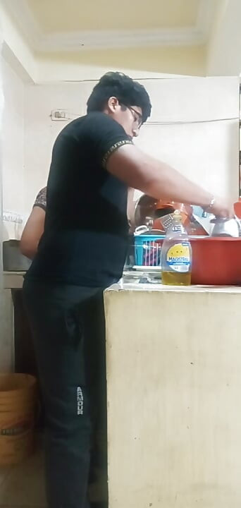 Maid Fucked When She Washes the Dishes