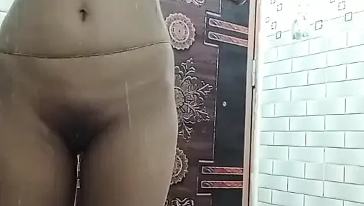 Dusche sex-video desi mädchen a duschen und zeigt ihre schöne muschi desi XXX