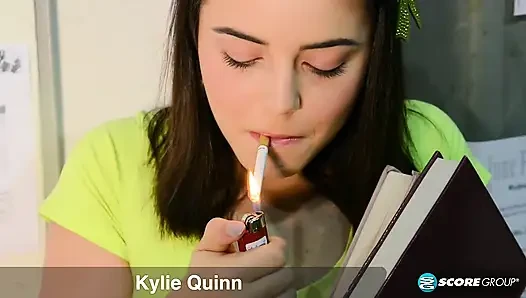 Kylie Quinn: Kylie sikişiyor