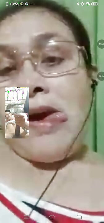 She Knows What Inside Me.love and Affection