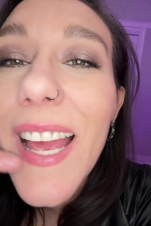 Swallowed Whole by a Hungry Giantess