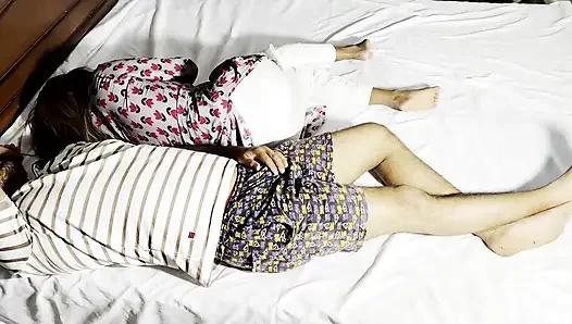 Adik tiri sange ini pengen banget dientot sama abang tirinya sendiri