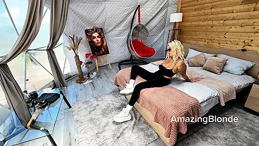 Met a guy in a mountain dome hotel and gave him a blowjob