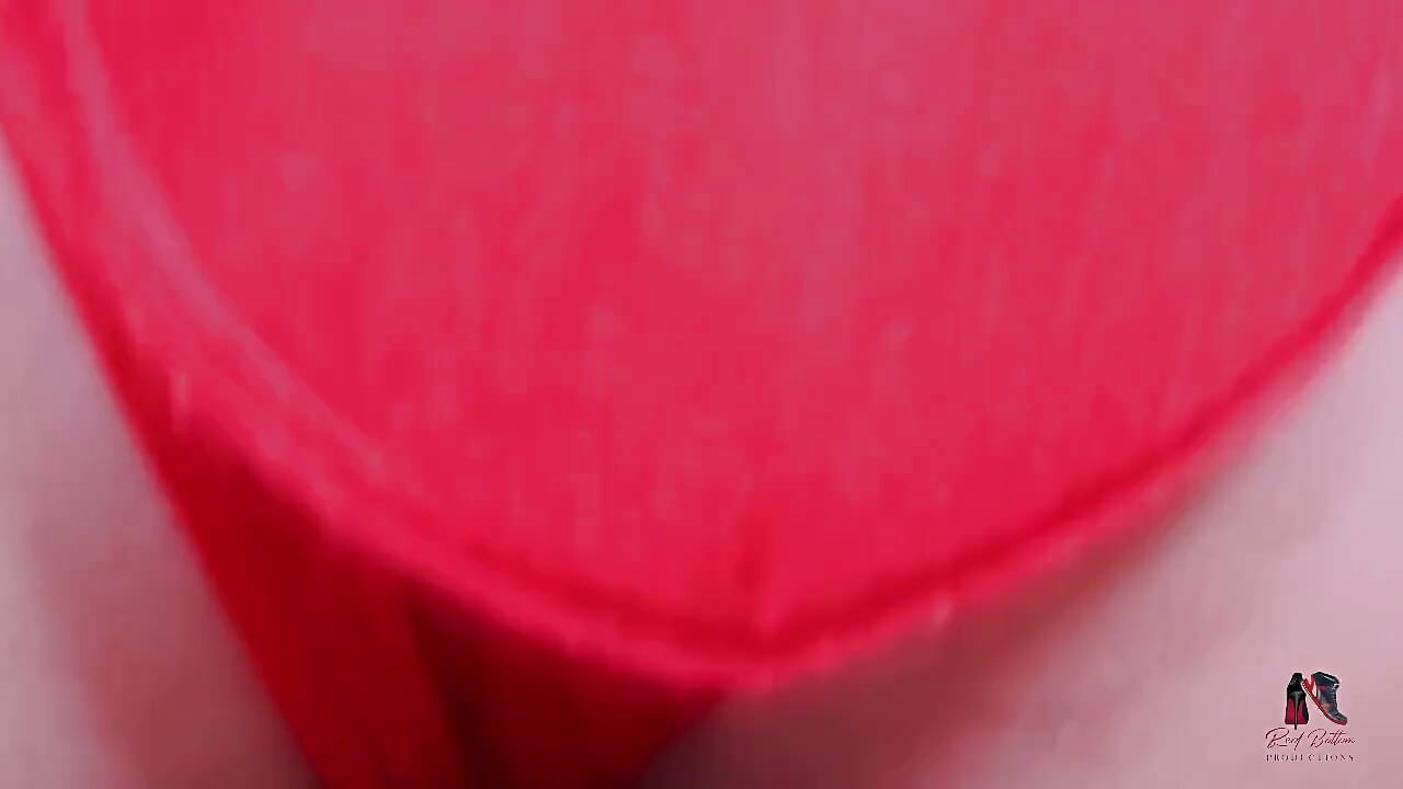 Tatted PAWG Slut POV