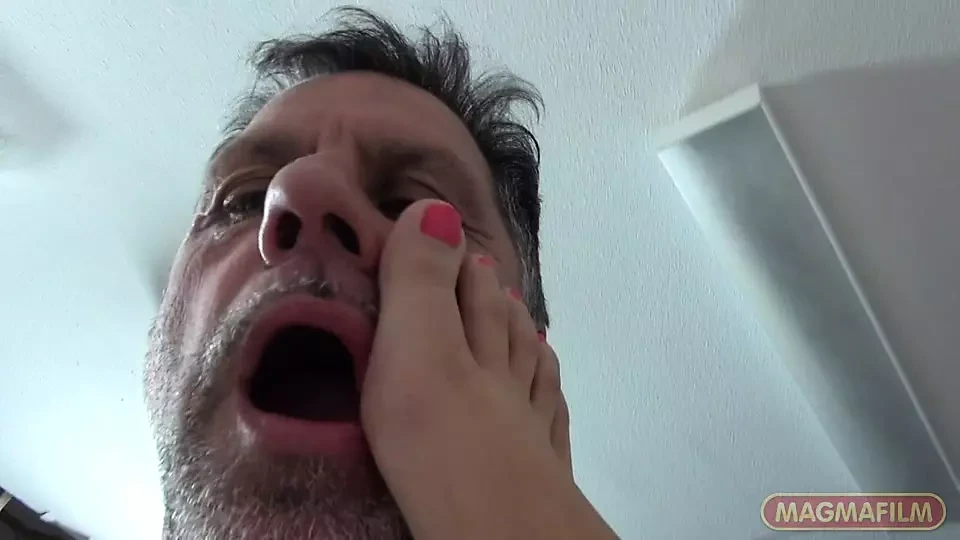 Philippe recebe uma visita de uma enfermeira muito fofa para sexo surpresa (br)