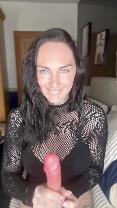 British MILF JOI