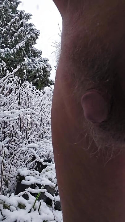 Snow Balls