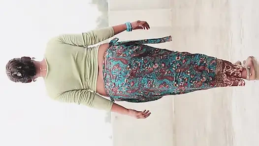 +18 SÜßES GESICHT TIEF GEFICKT . ZUM ERSTEN MAL, ICH HABE ROTE HAND ERWISCHT UND NUTZE .18+ erstes mal stiefschwester indische desi hardcore-sex