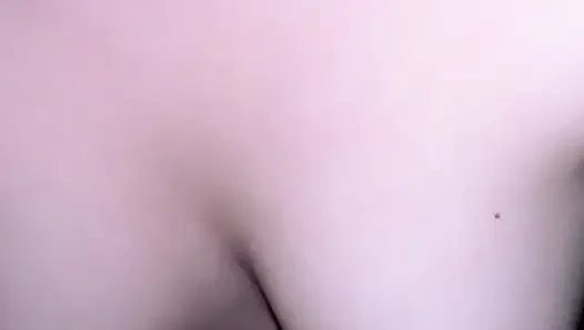 Pinay Pink sınıf arkadaşı tarafından sikiliyor