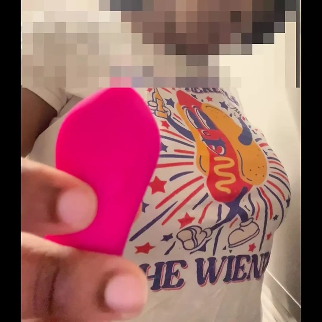 Using A Mini Vibrator To EXPLODE Like The Fireworks On The 4th Of July!