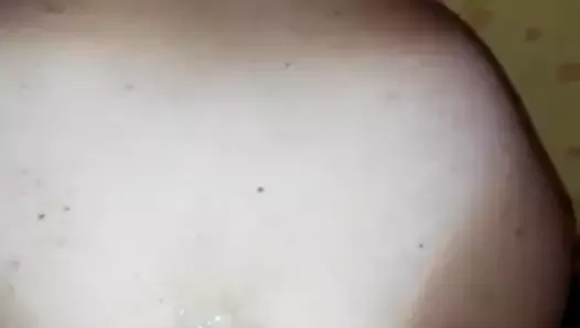 Pecorina con moglie troia e sperma sul buco del culo