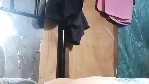 Cewek toket besar ngentot posisi cowgirl dengan nikmat
