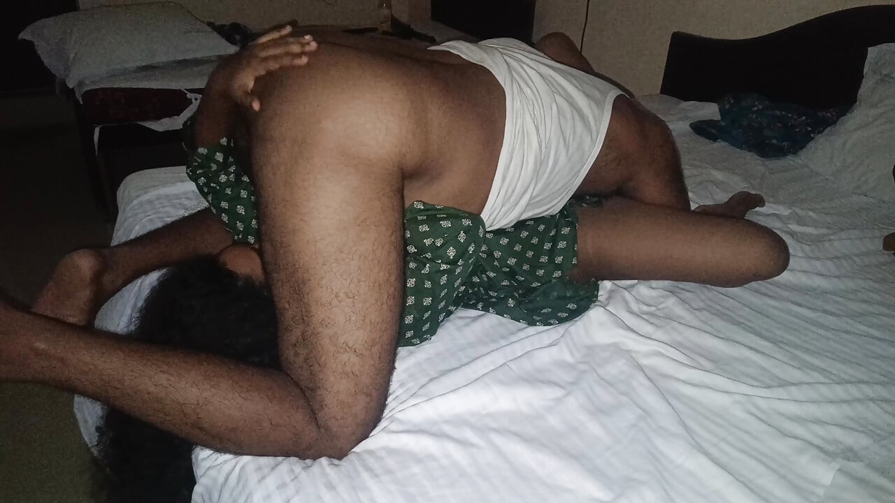 Batchelor men fucking neighbour house wife