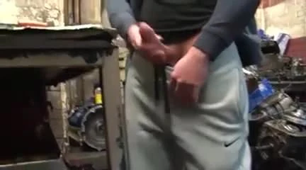 2 g3.3