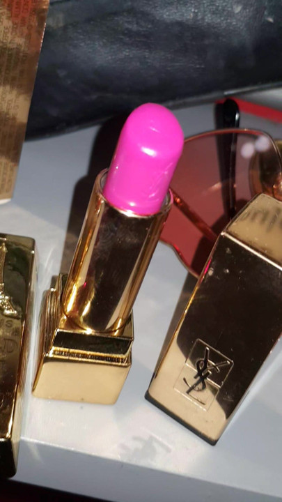 MiSs Lipstick 💄 (LV)Love-Vanessa PariSChienneTrvprod⁷⁵ VaneSsaBiTCHx