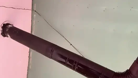 Bayangin aja gimana kamu nyepong toket ini?