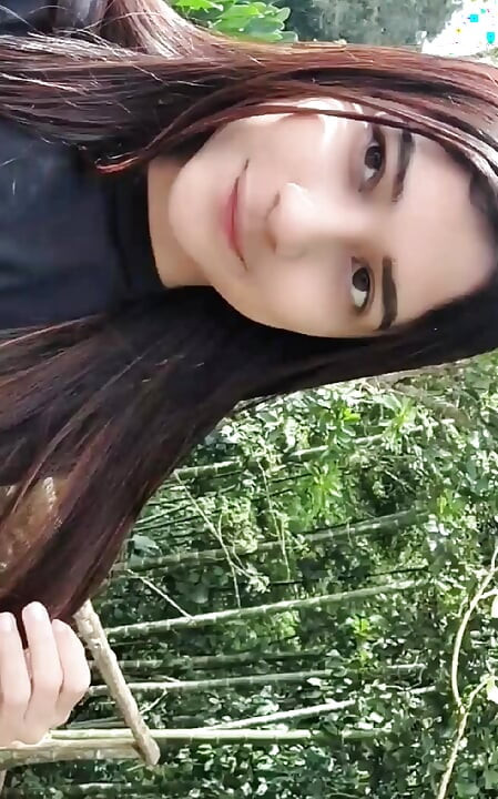 Regardez-le avant qu’il ne soit supprimé de la vidéo colombienne par Yulieth Gomez