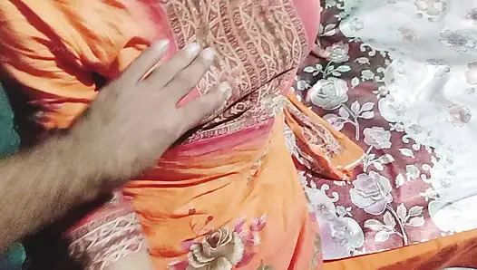 Секс-видео индийской бхабхи дези и слуги