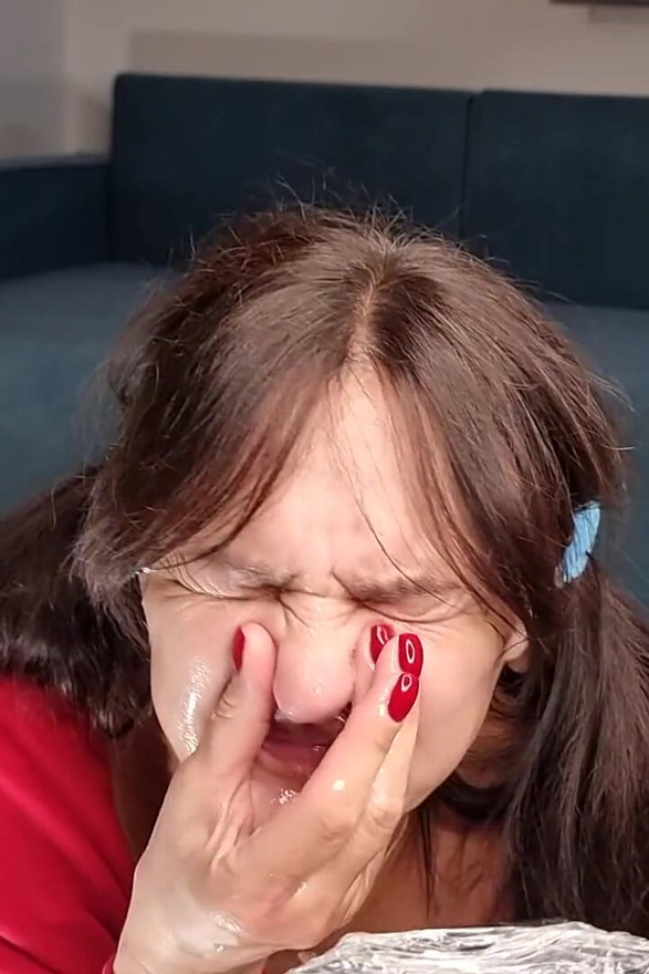 Kinky MILF στα κόκκινα