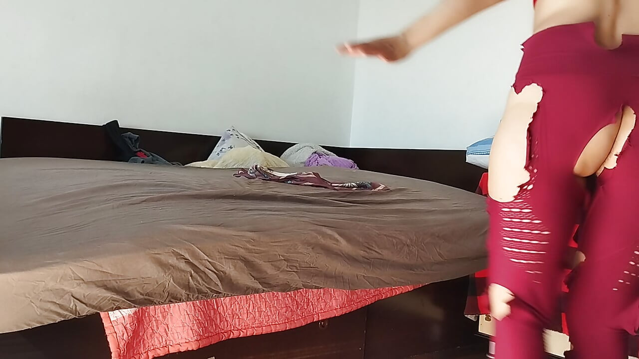 Amateur wife has fun trying on clothes and cutting them. Amateur wife vacuuming naked in the house.