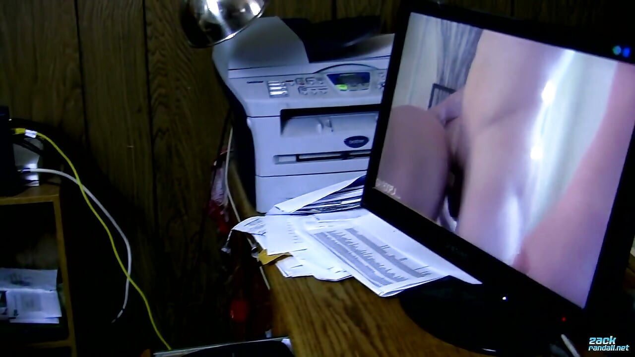 Hung Office Boy Jerk off