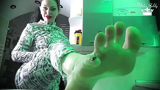 Mesmerized & drained by my perfect feet
