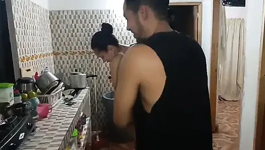 Seks ganas sama pantat montok tetanggaku