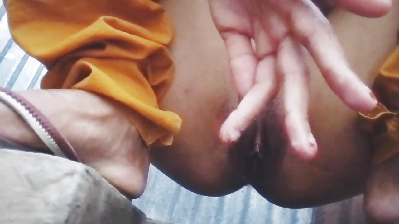 بنغلاديشية دكا فتاة تبلغ من العمر 18 عاما نفسها Fingfering