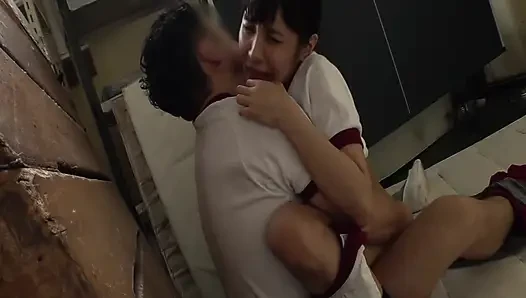Rika terjebak oleh masa lalunya menjadi titik tanpa ampun dan melanggar