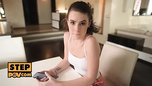 POV - трахаю твою любопытную симпатичную крошку Darcy Dark