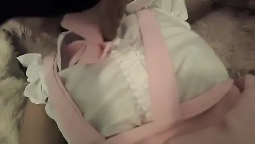 Вишневая розовая горничная