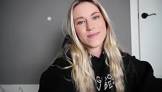 Fizyoterapist elleriyle sikiliyor