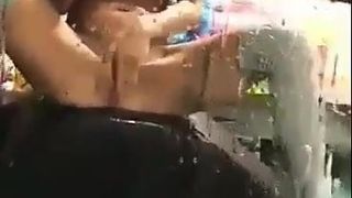 Squirting para limpiar el baño