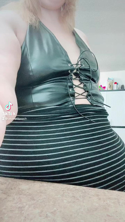 Ssbbw dancing